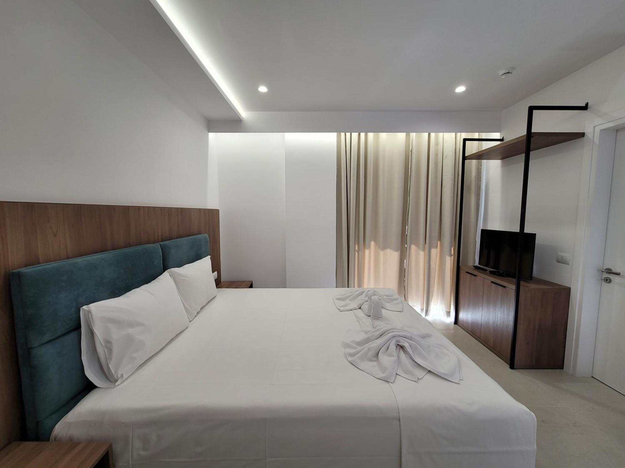 Prestige Hotel Ksamil Extérieur photo