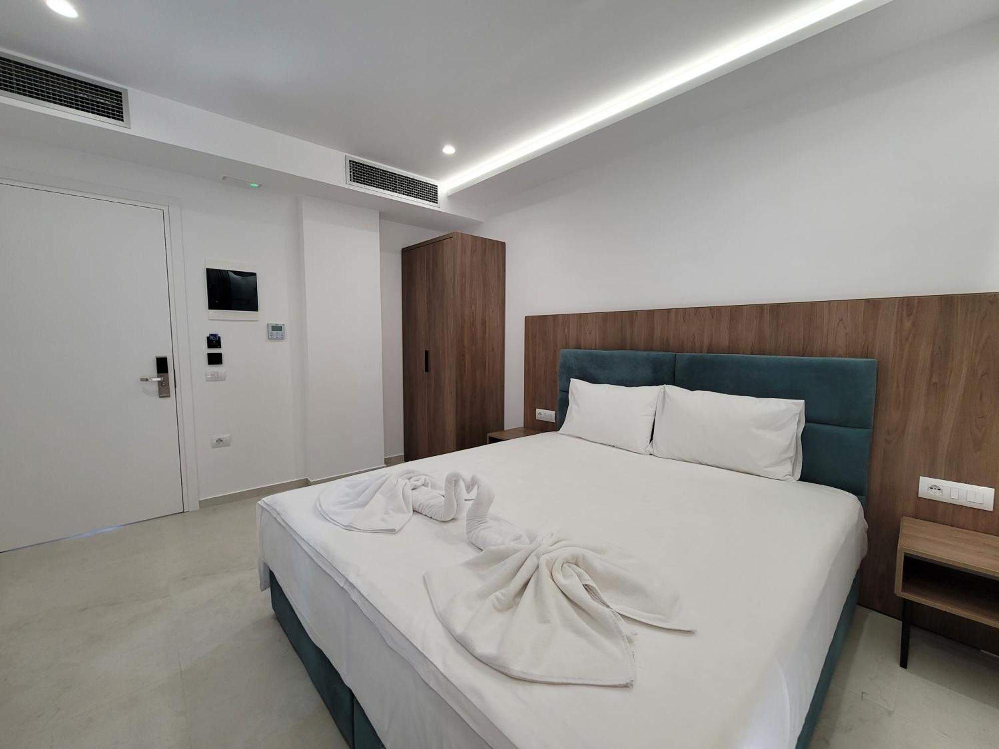 Prestige Hotel Ksamil Extérieur photo