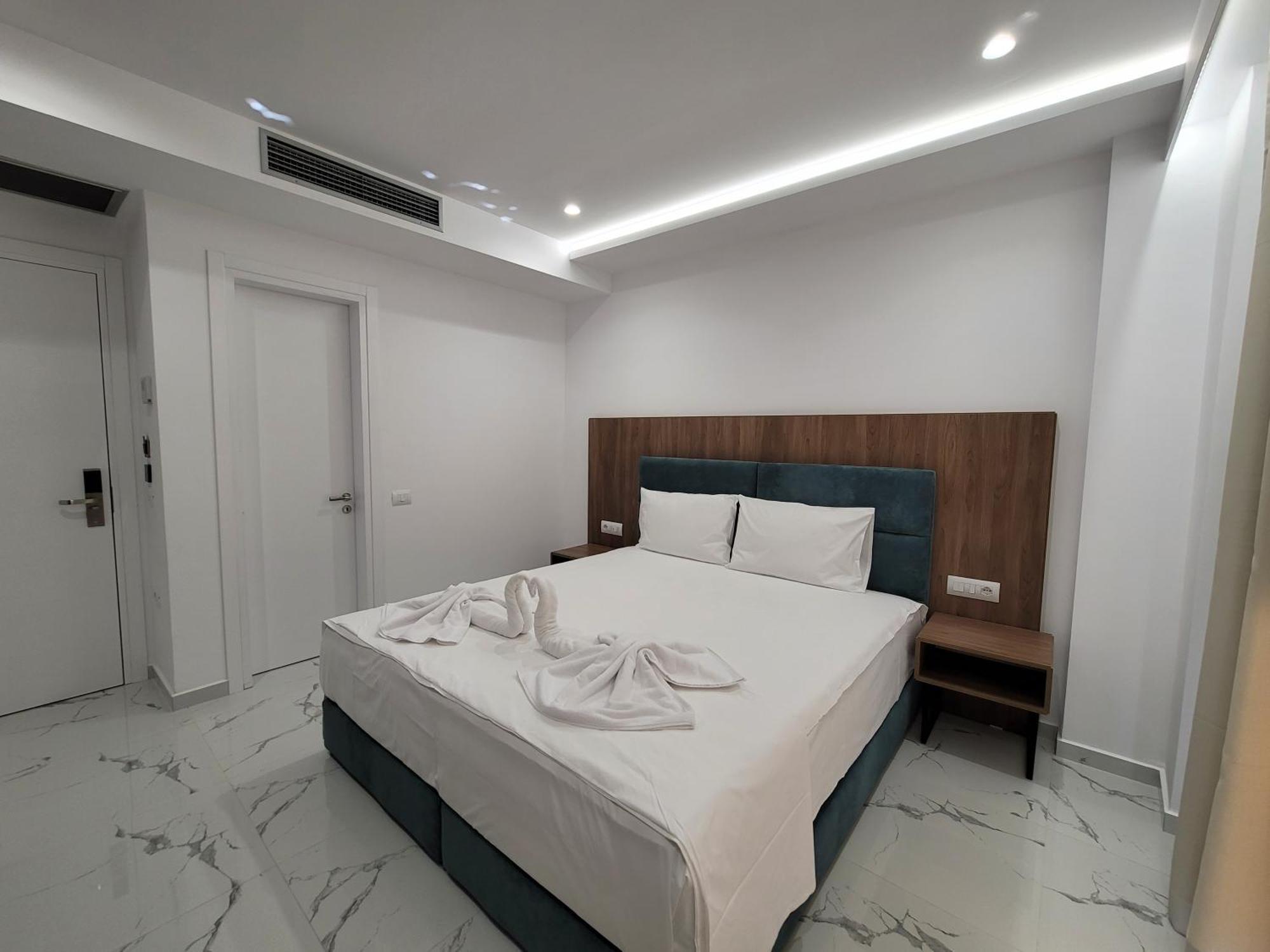 Prestige Hotel Ksamil Extérieur photo