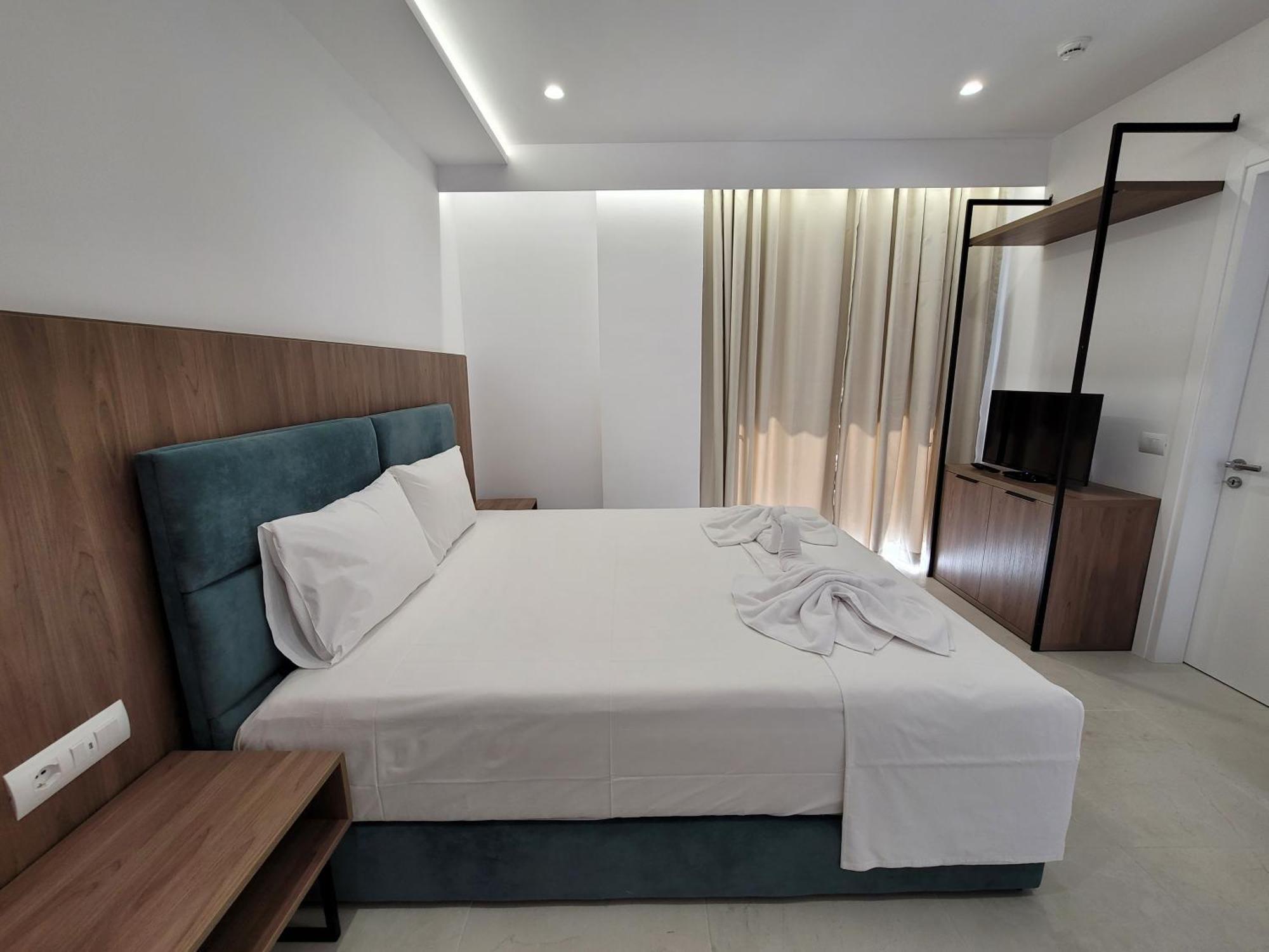 Prestige Hotel Ksamil Extérieur photo