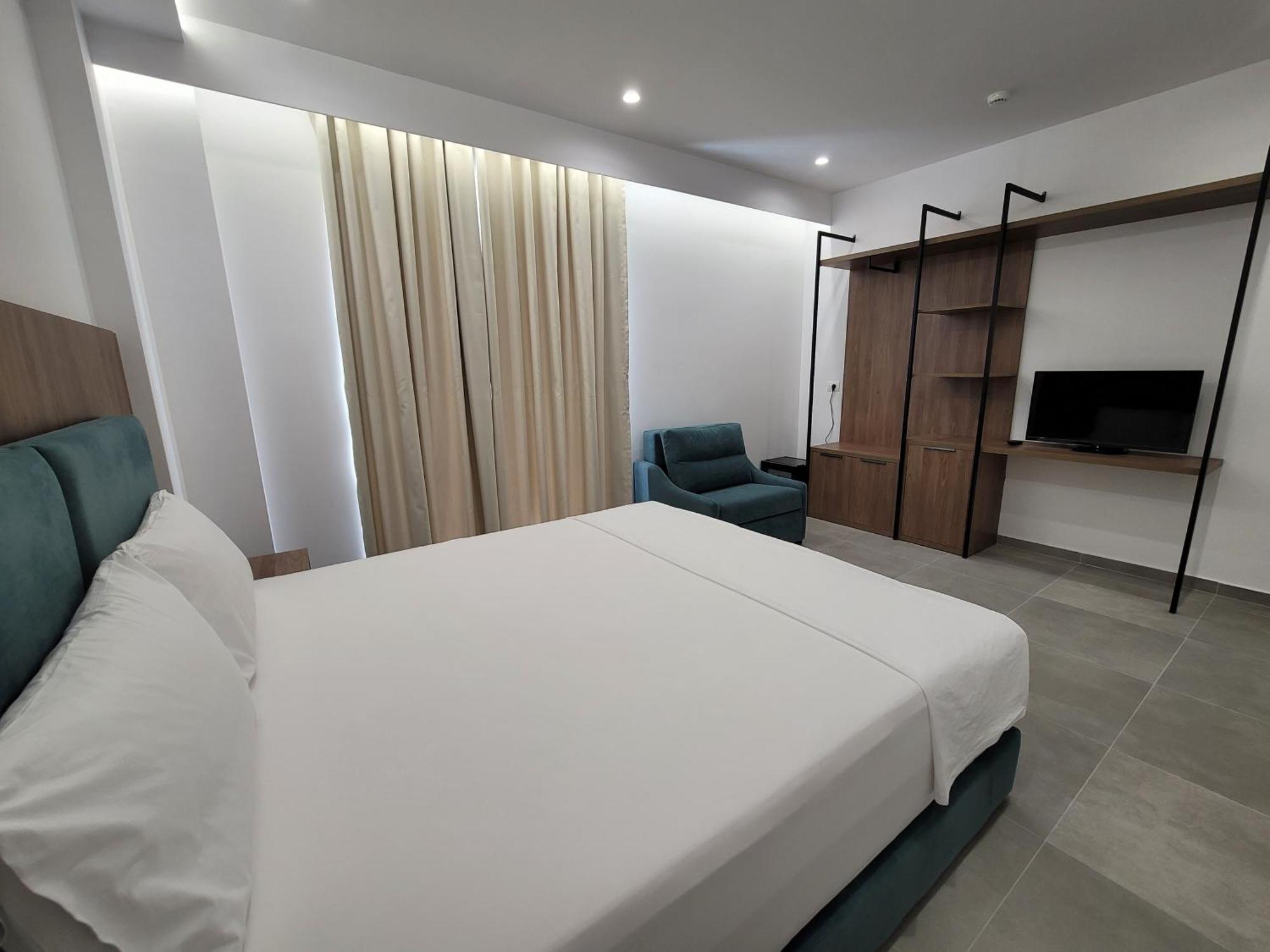 Prestige Hotel Ksamil Extérieur photo