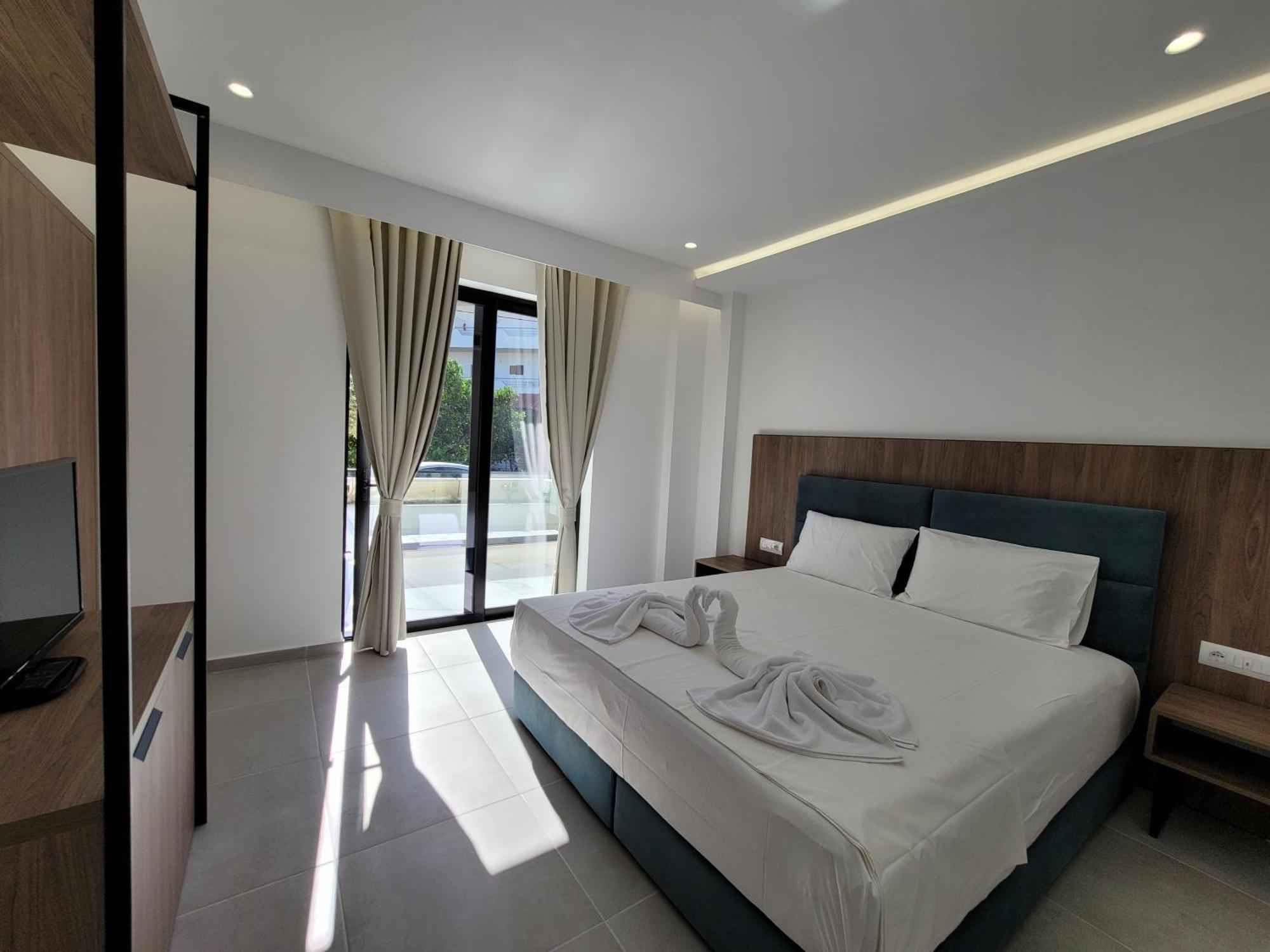 Prestige Hotel Ksamil Extérieur photo